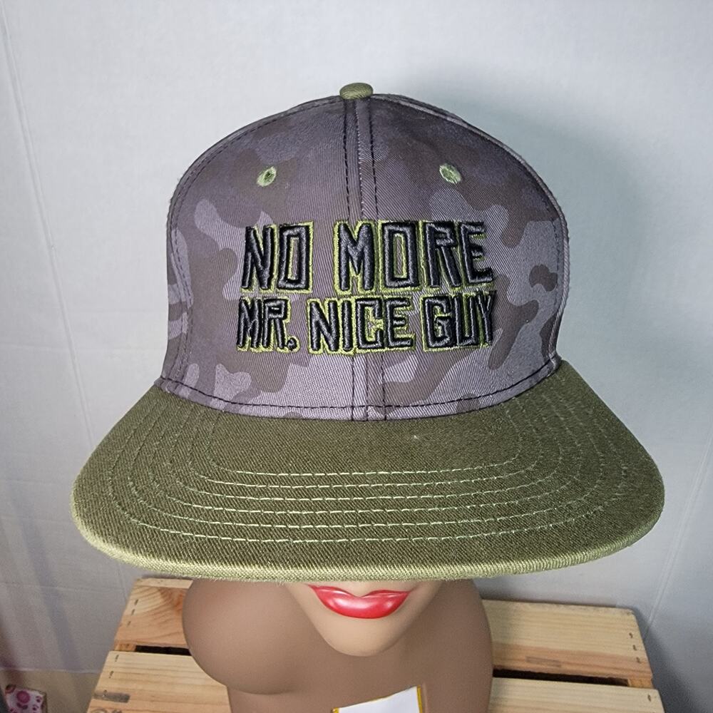 Six Flags Looney Tunes Grey Camo Snap Back Hat w/ Embroidered Taz